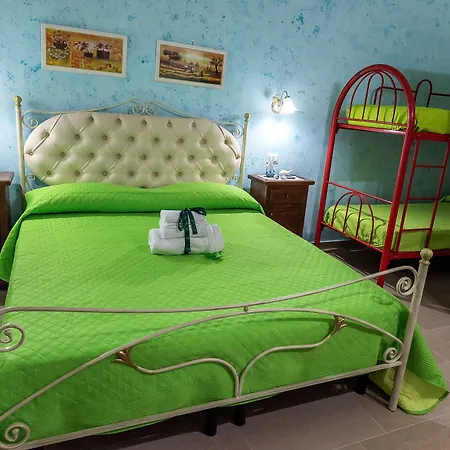 La Scalinata Bed and Breakfast